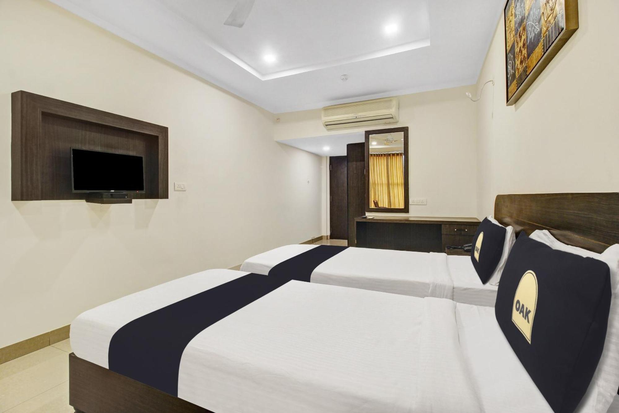 Hotel Super Townhouse Oak Lb Nagar Ramoji Hajdarábád Exteriér fotografie